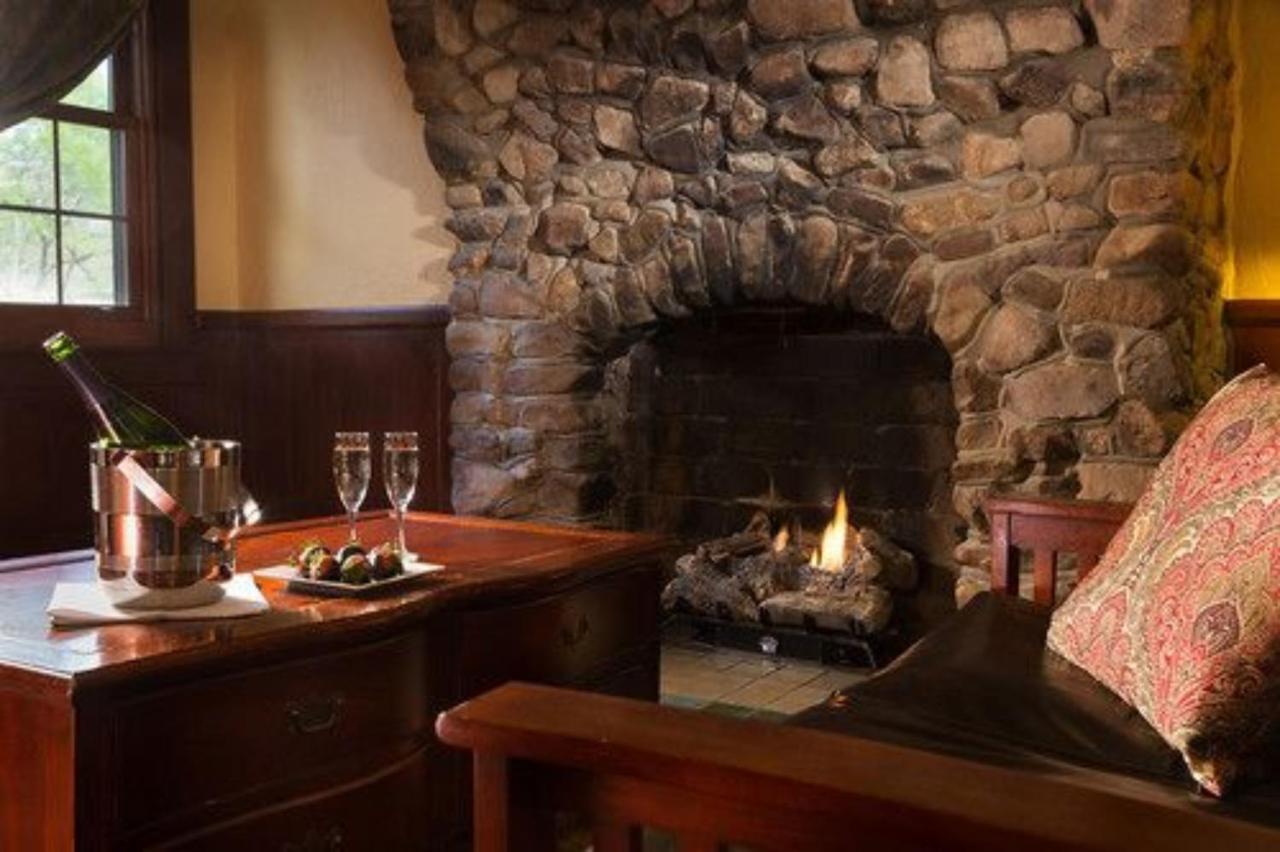 Hilltop Manor B&B Хот Спрингс Екстериор снимка